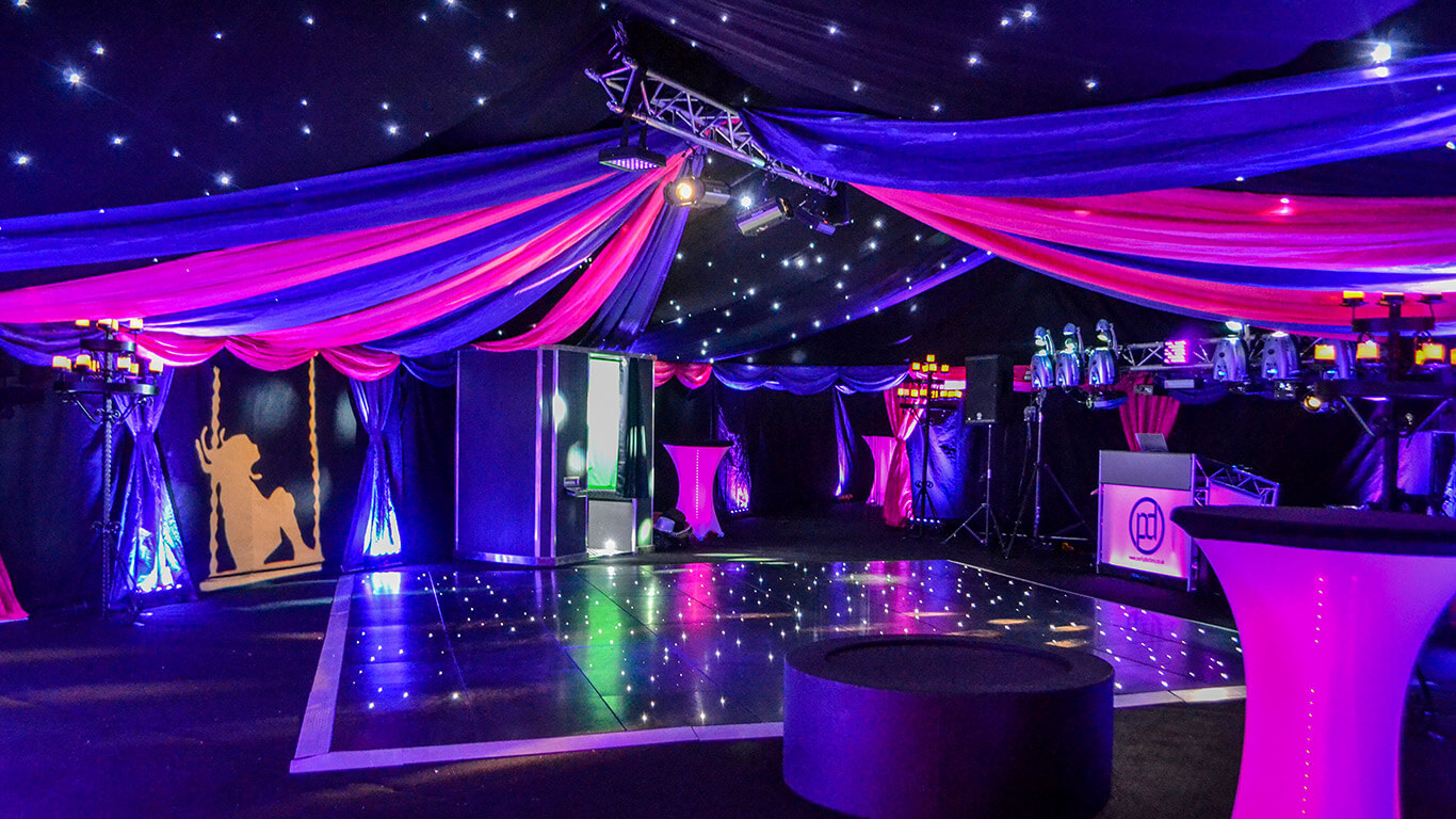 Pipe & Drape Hire Background